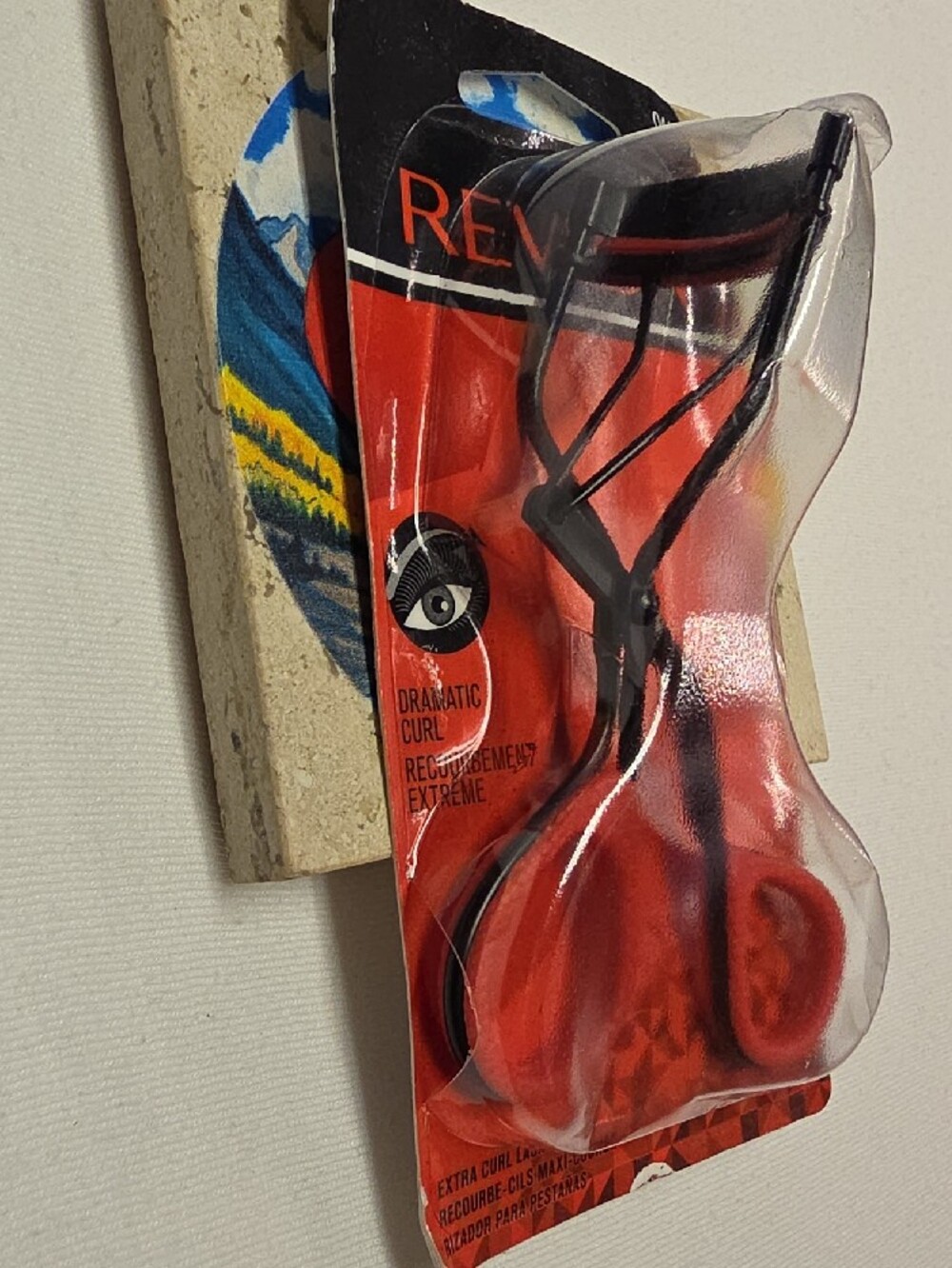 Revlon Black and Red Lash Curler - 04605 - Picture 2 of 5